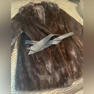 100% MINK Coat Orlando Furriers estimated at $2,000
